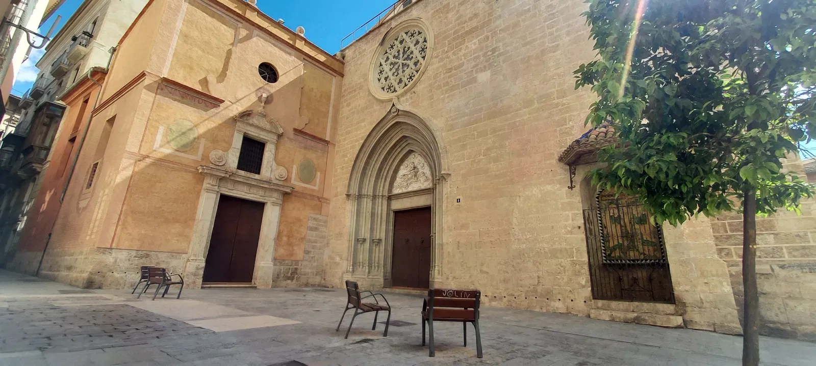 Église Saint-Nicolas-et-Saint-Pierre