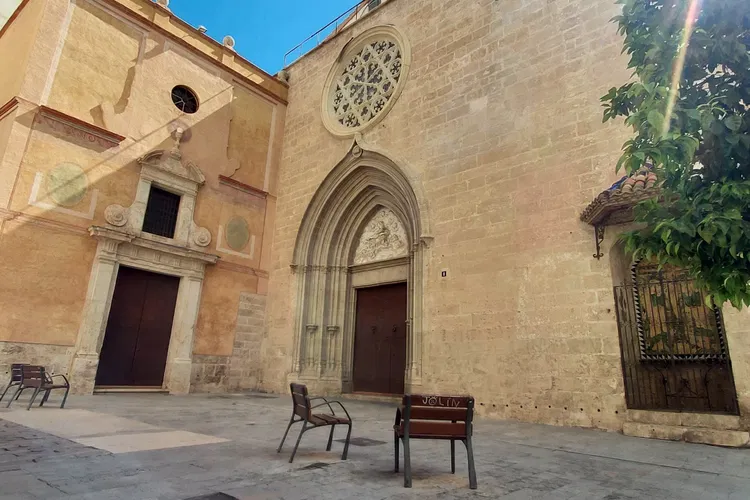 San Nicolás de Bari y San Pedro Mártir