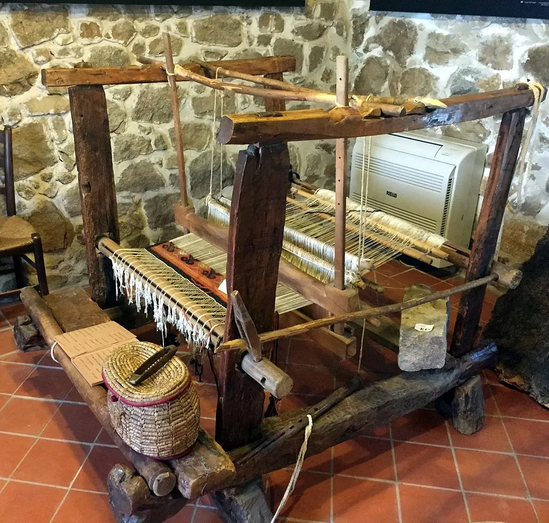 MEOC- Museo Etnografico Oliva Carta Cannas