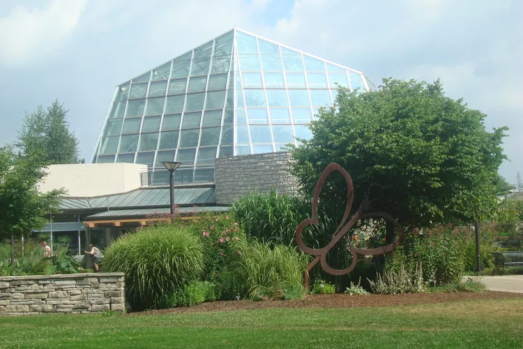 Niagara Parks Butterfly Conservatory