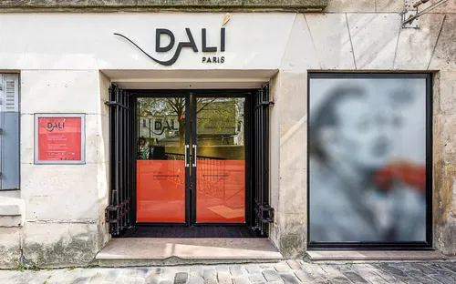 Dalí Paris