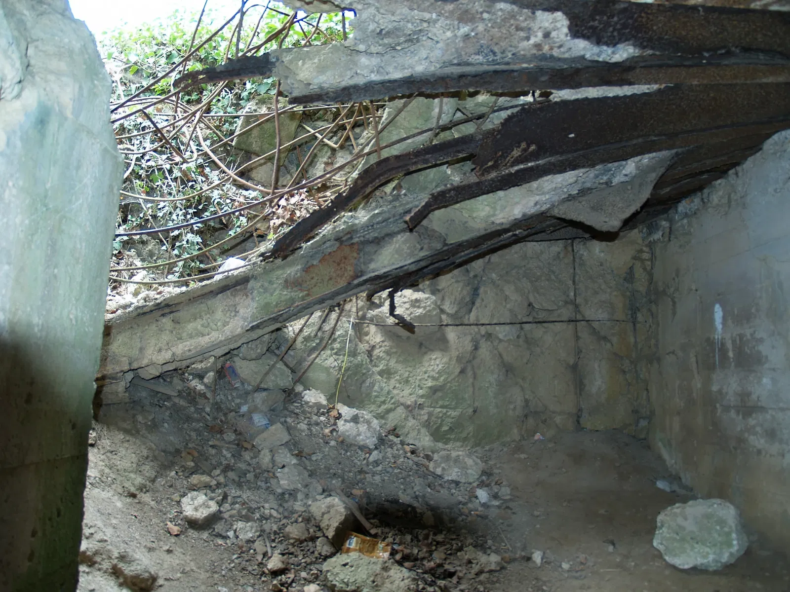 Longues-sur-Mer battery