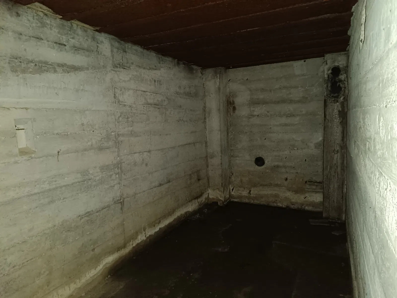 Longues-sur-Mer battery