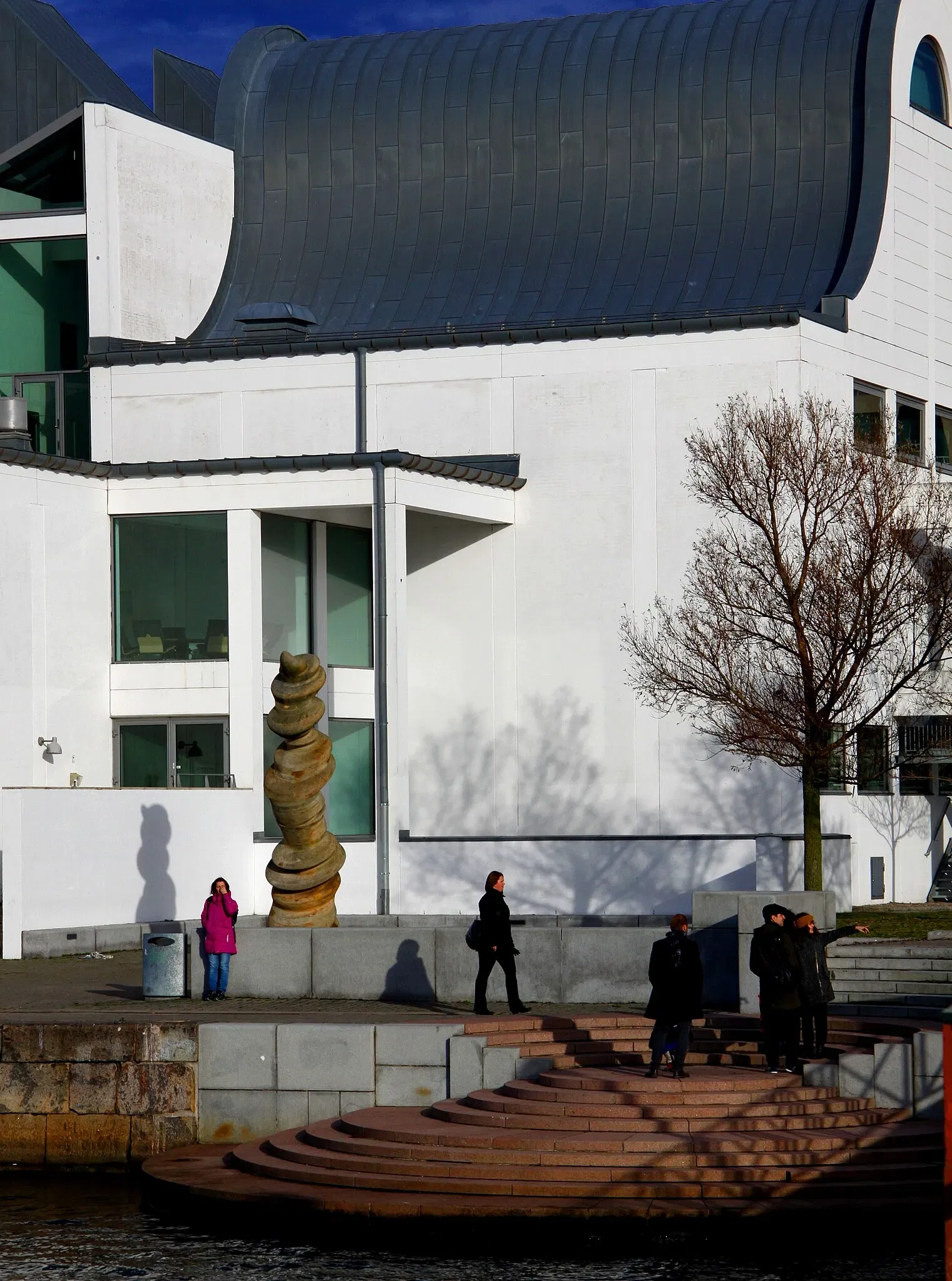 Dunker Culture House