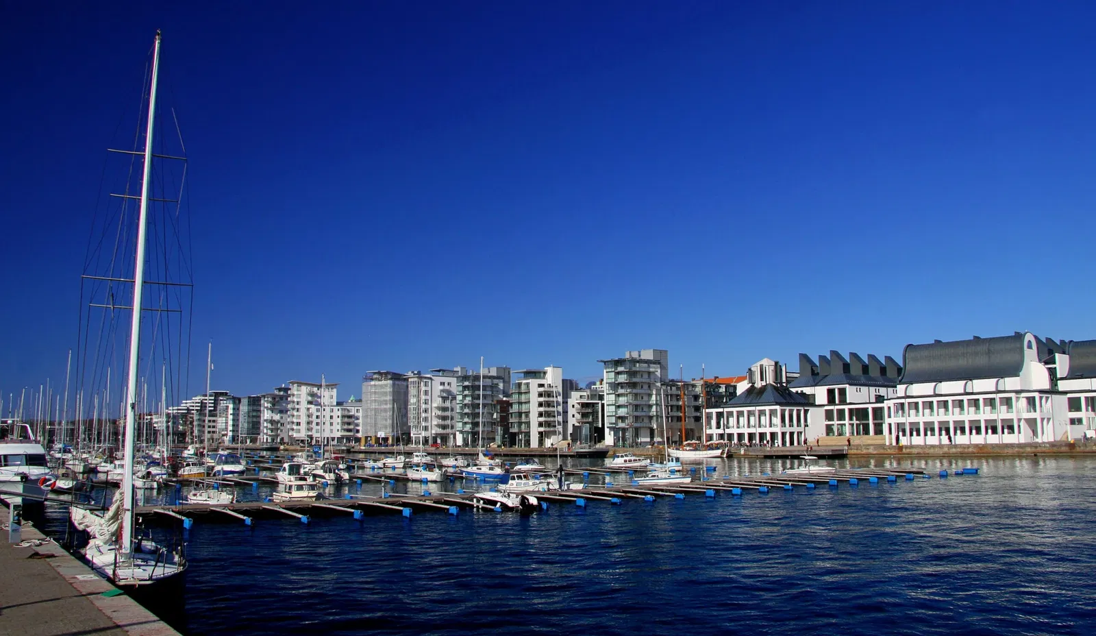 Dunker Culture House