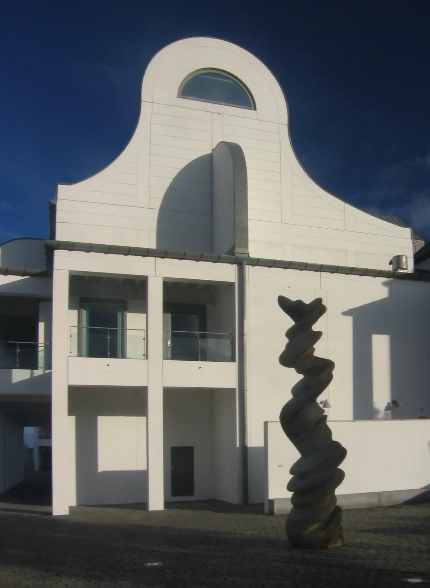 Dunker Culture House