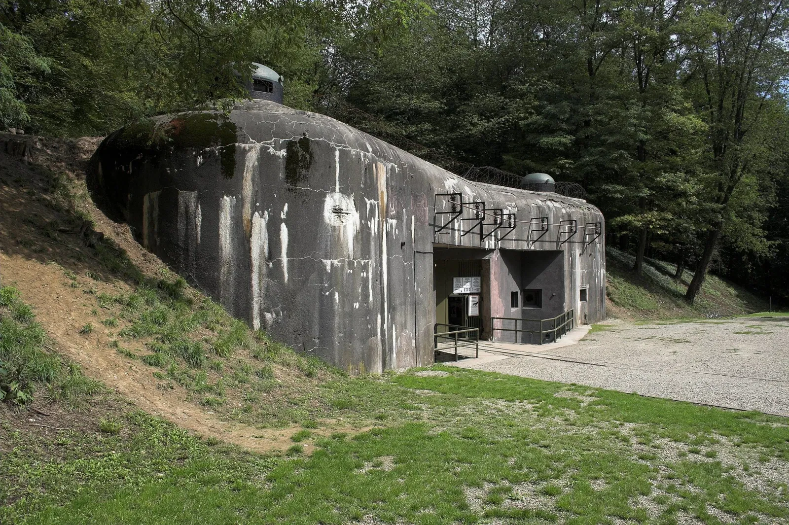 Maginot Line Fort Schoenenbourg