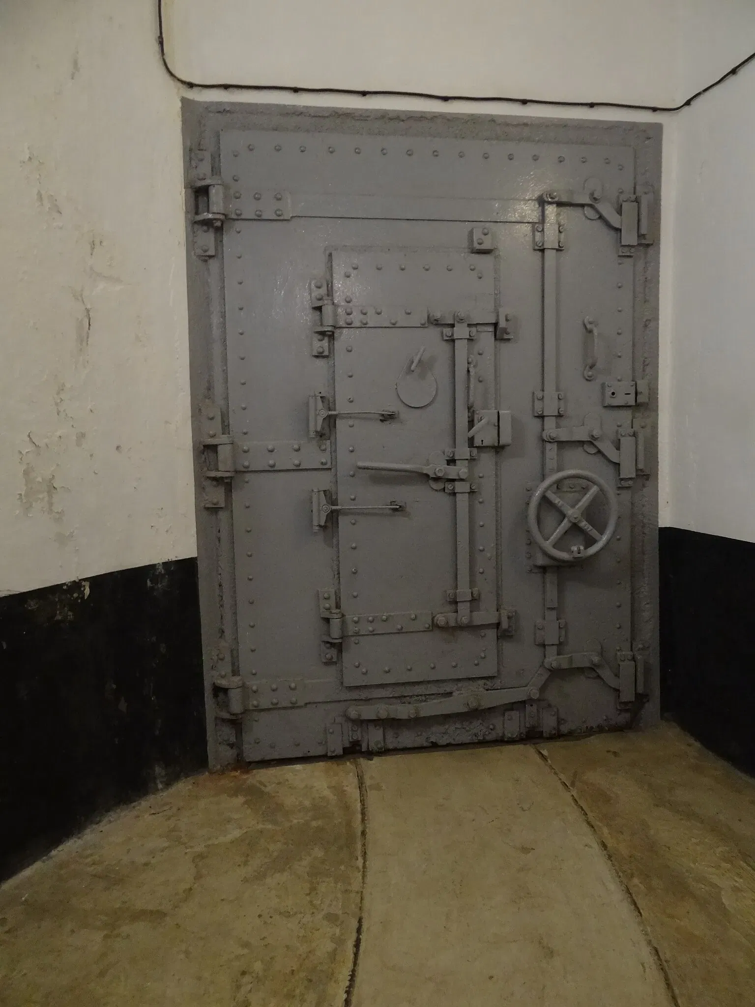 Maginot Line Fort Schoenenbourg