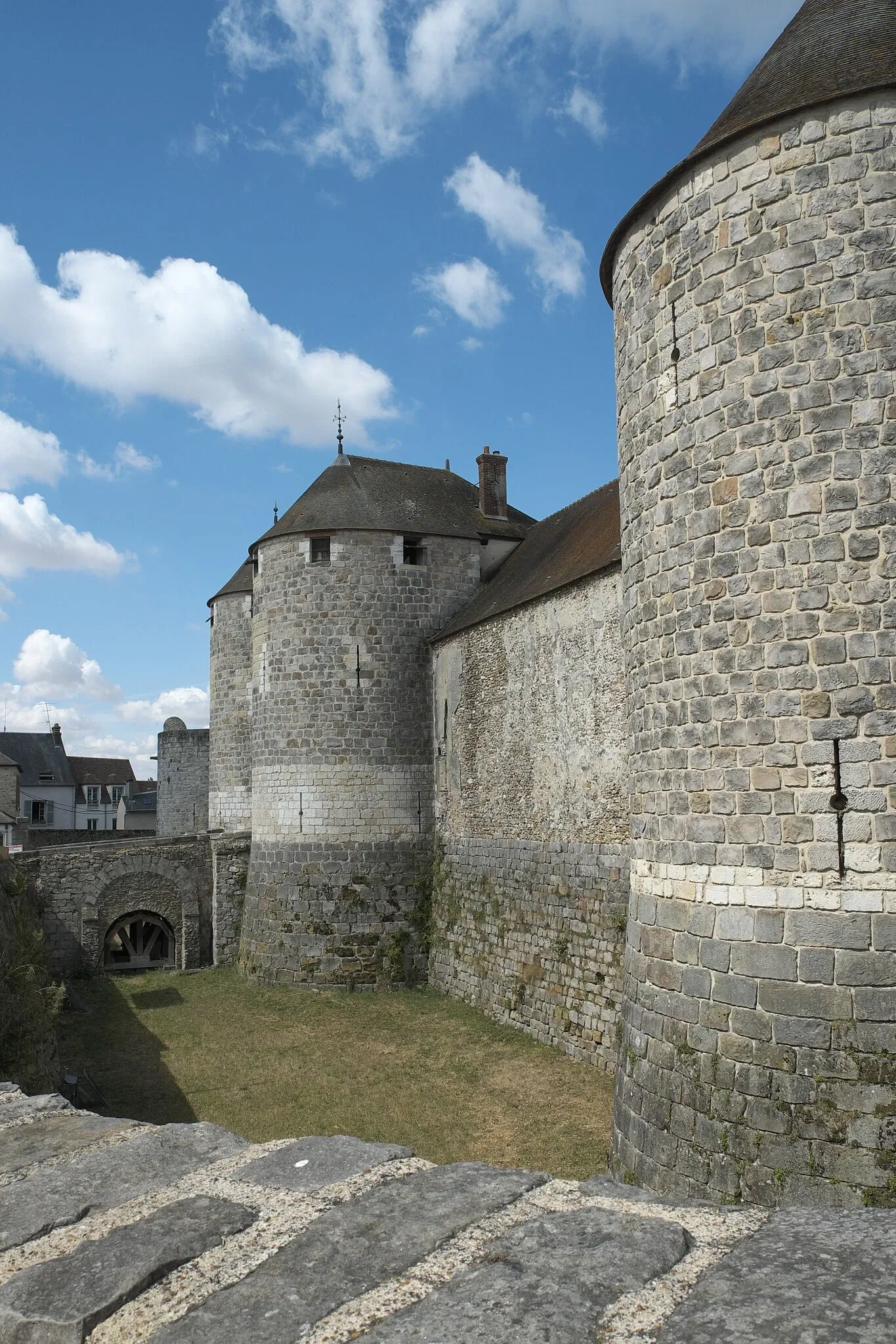 Burg Dourdan