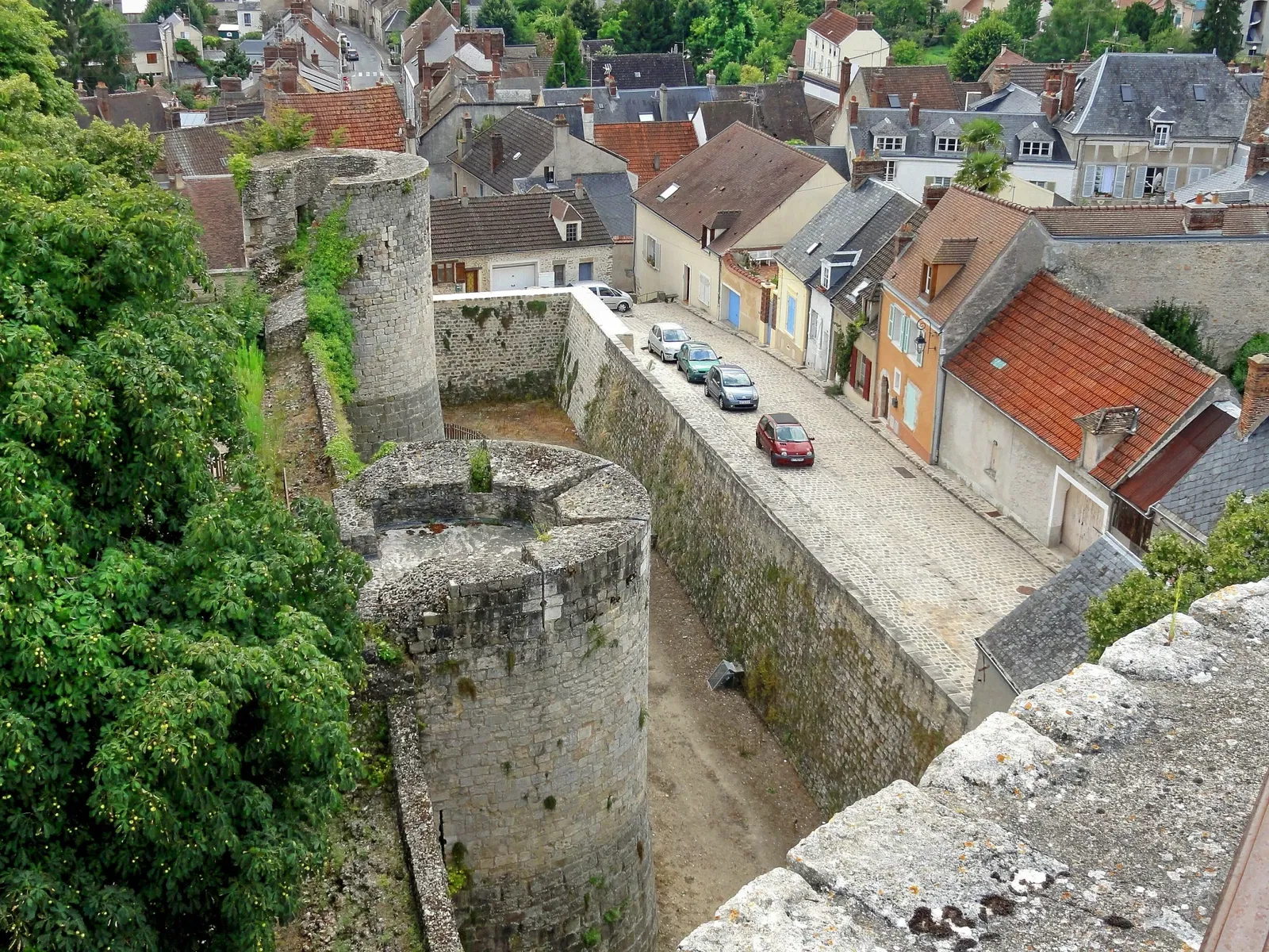 Burg Dourdan