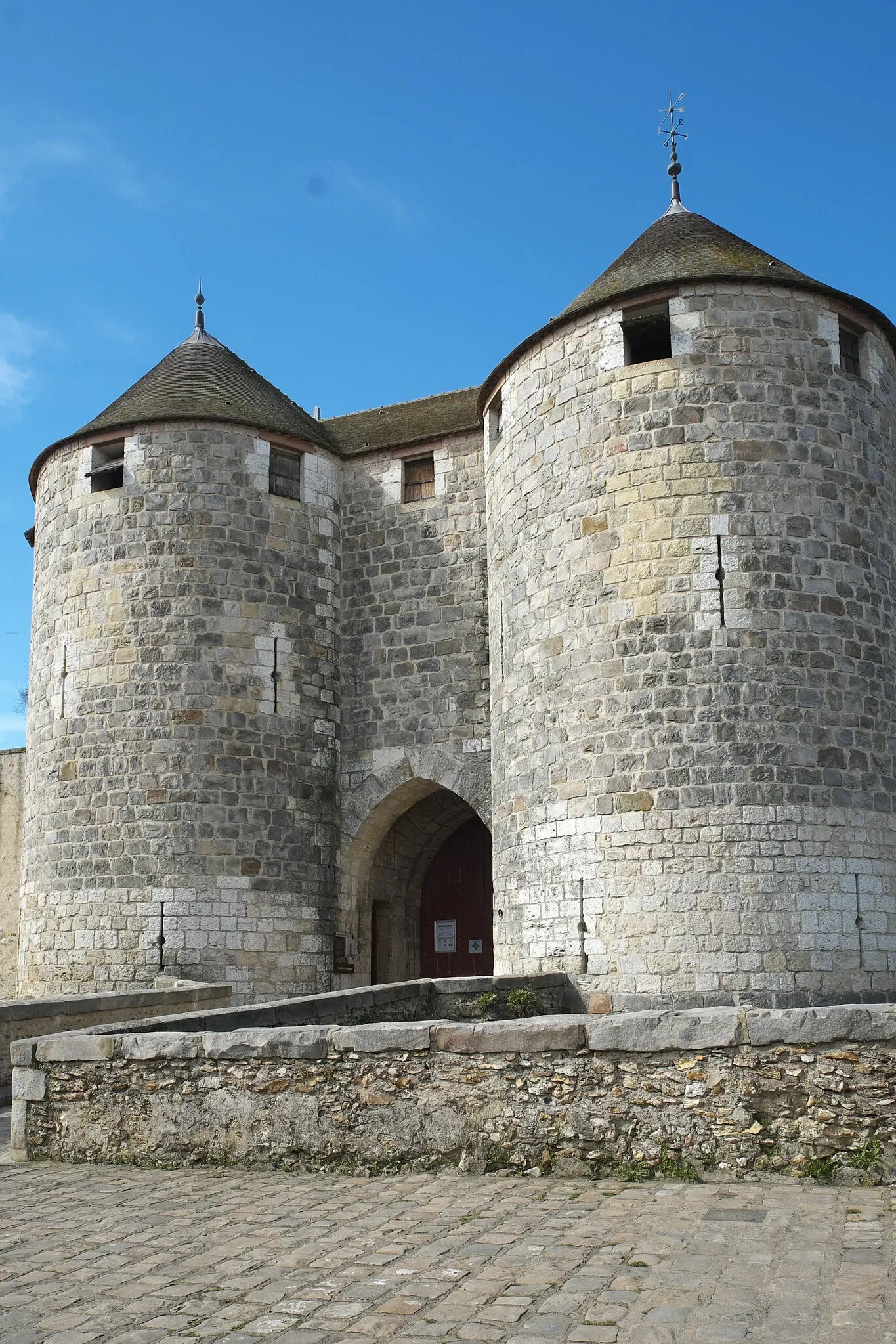 Burg Dourdan