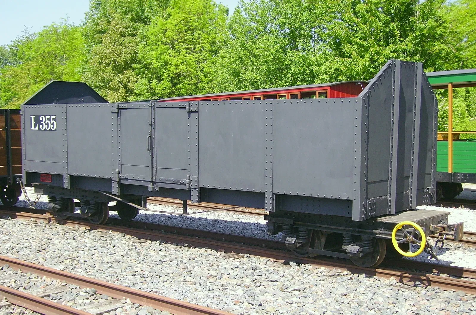 Tiny Train of the Upper Somme