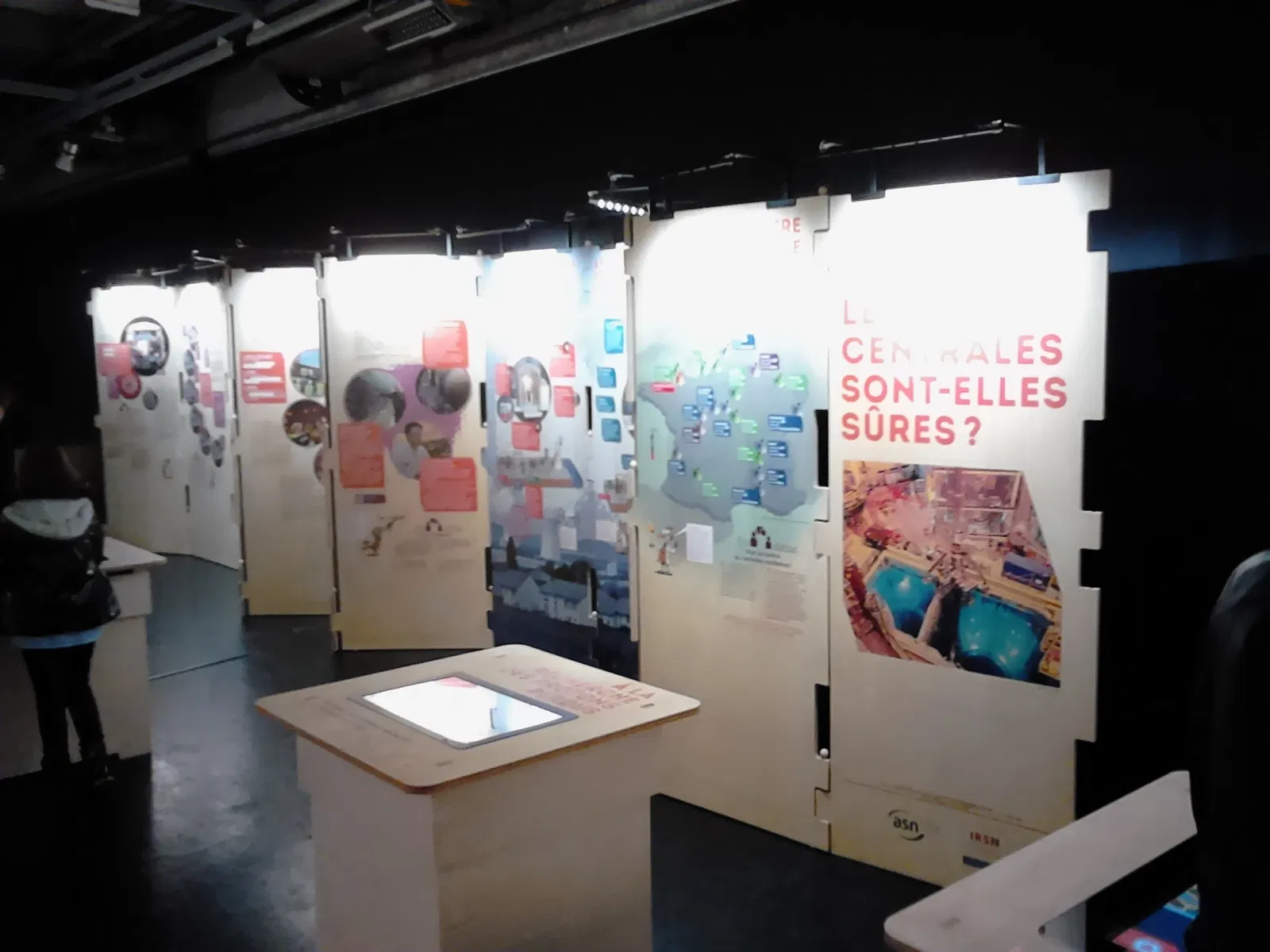 Palais de l'Univers et des Sciences