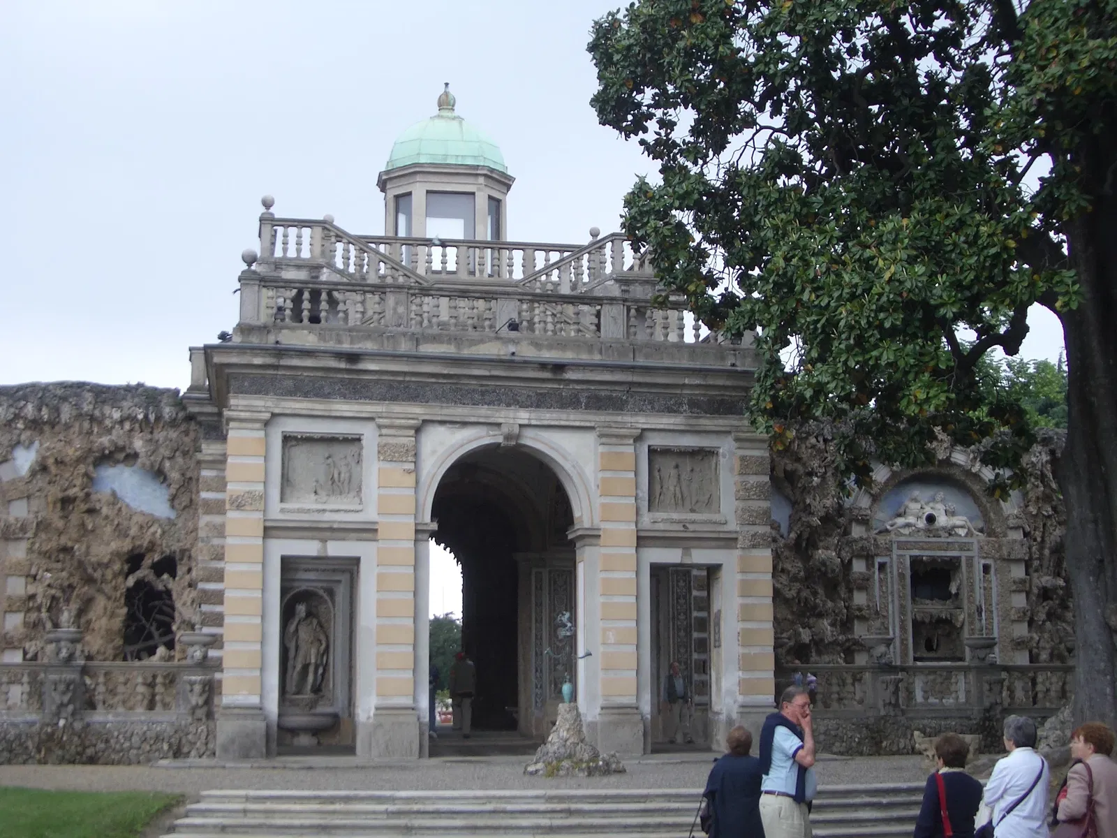 Villa Borromeo Visconti  Litta