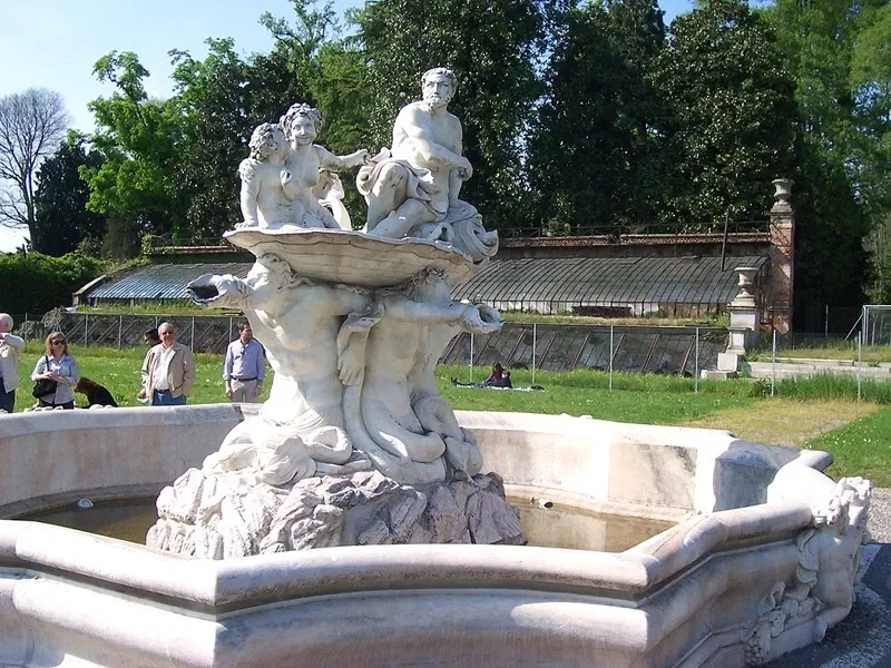 Villa Borromeo Visconti  Litta