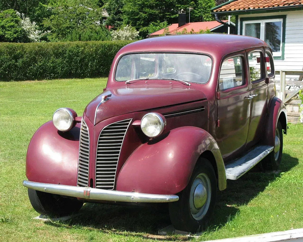 Svedinos Bil- och Flygmuseum