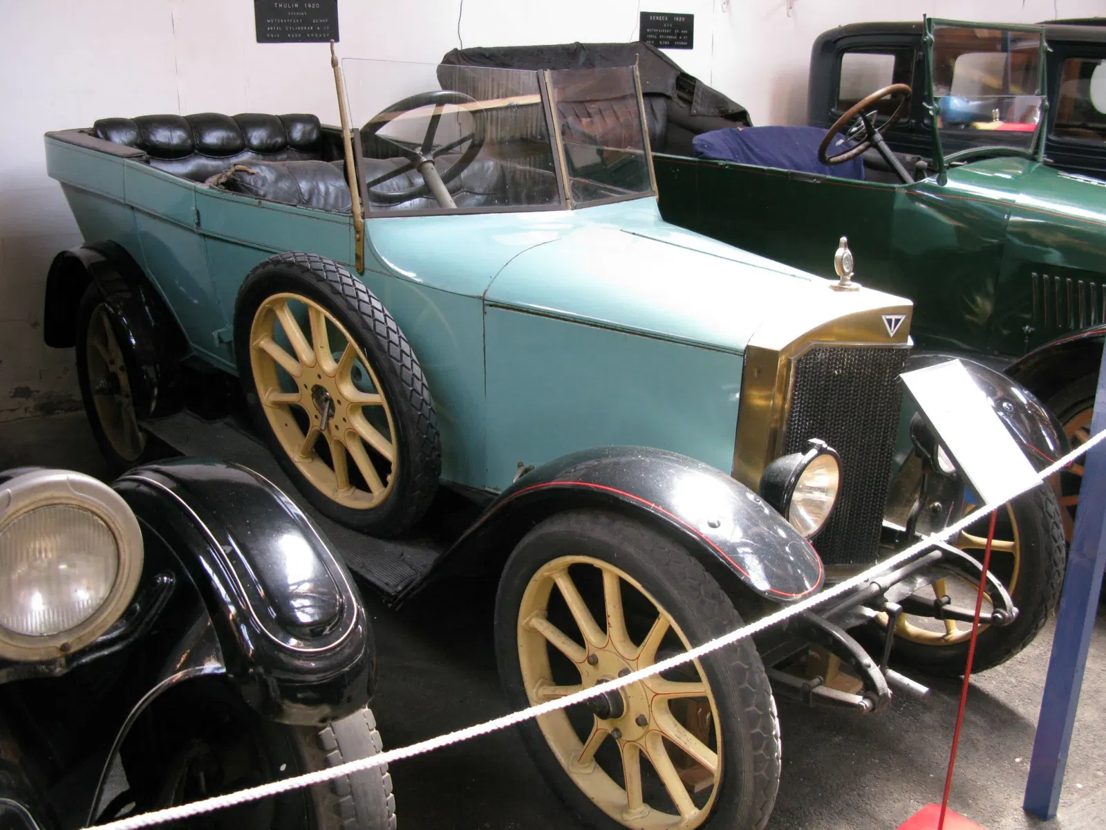 Svedinos Bil- och Flygmuseum