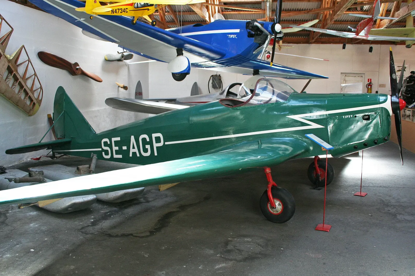 Svedinos Bil- och Flygmuseum