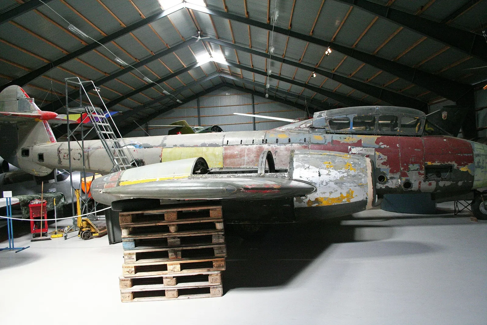 Svedinos Bil- och Flygmuseum