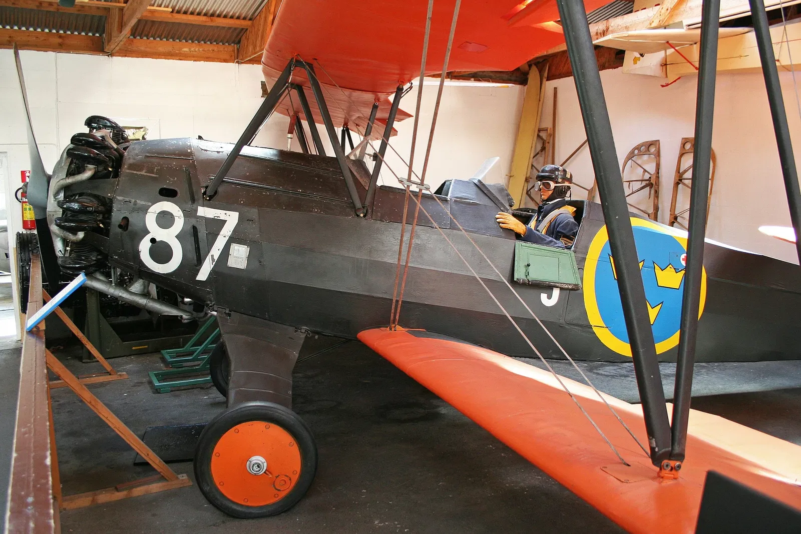 Svedinos Bil- och Flygmuseum