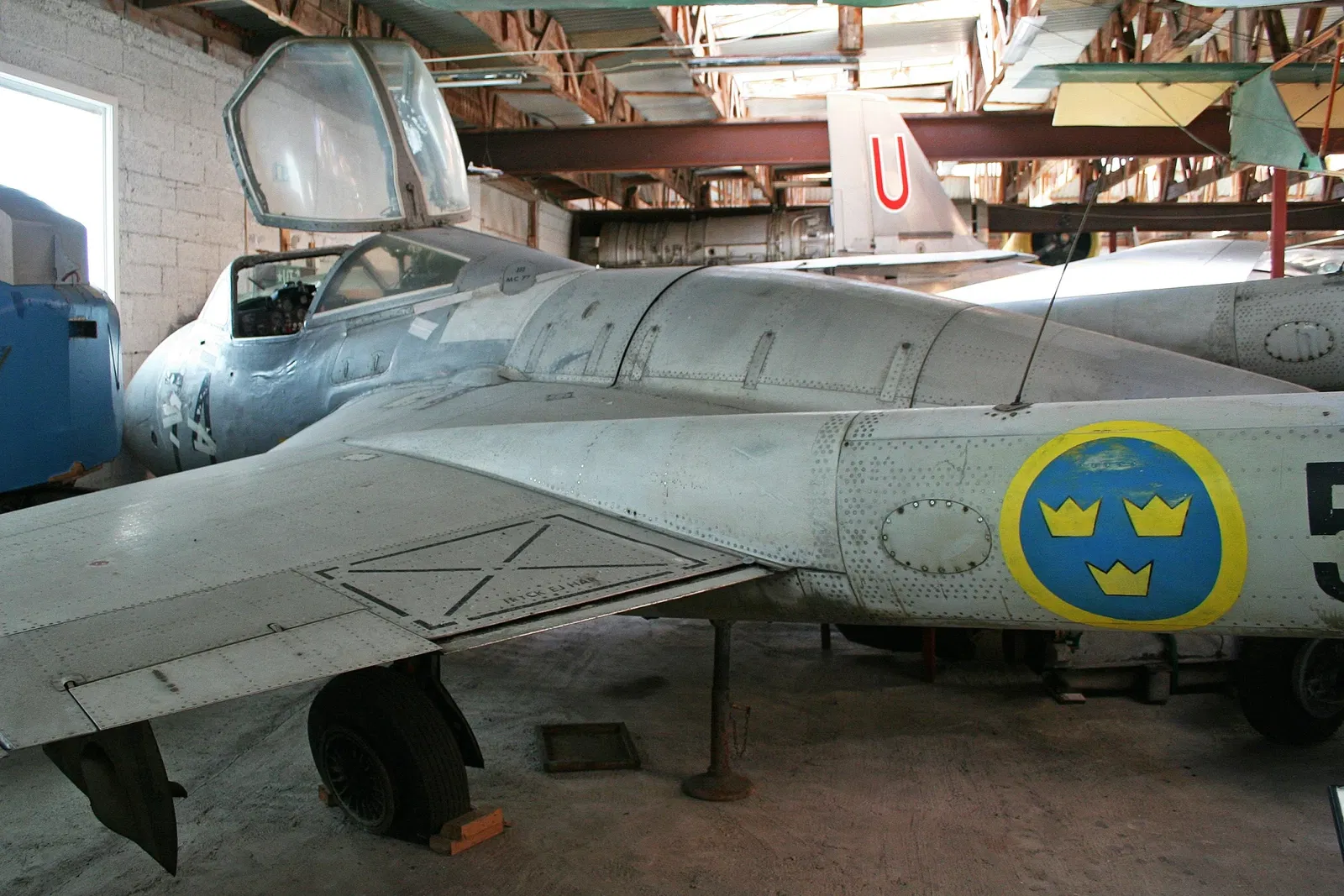 Svedinos Bil- och Flygmuseum