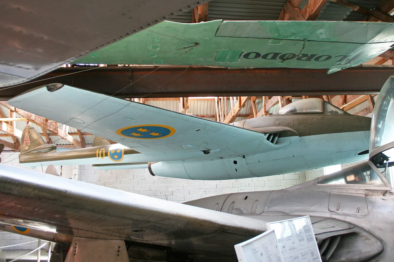 Svedinos Bil- och Flygmuseum