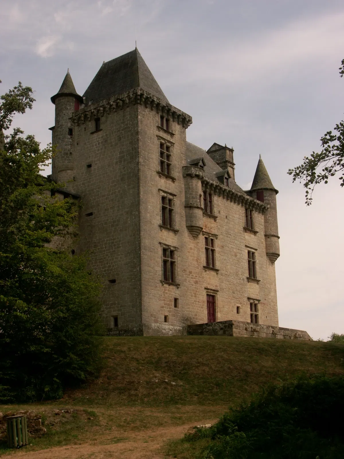 Castle of Sédières