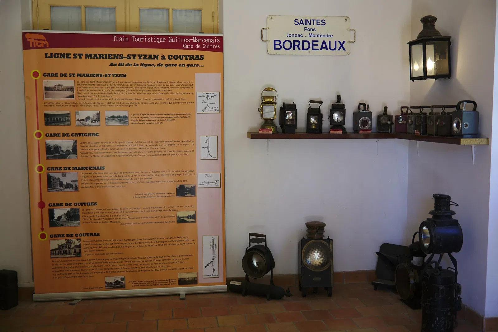 Tourist Train Guitres