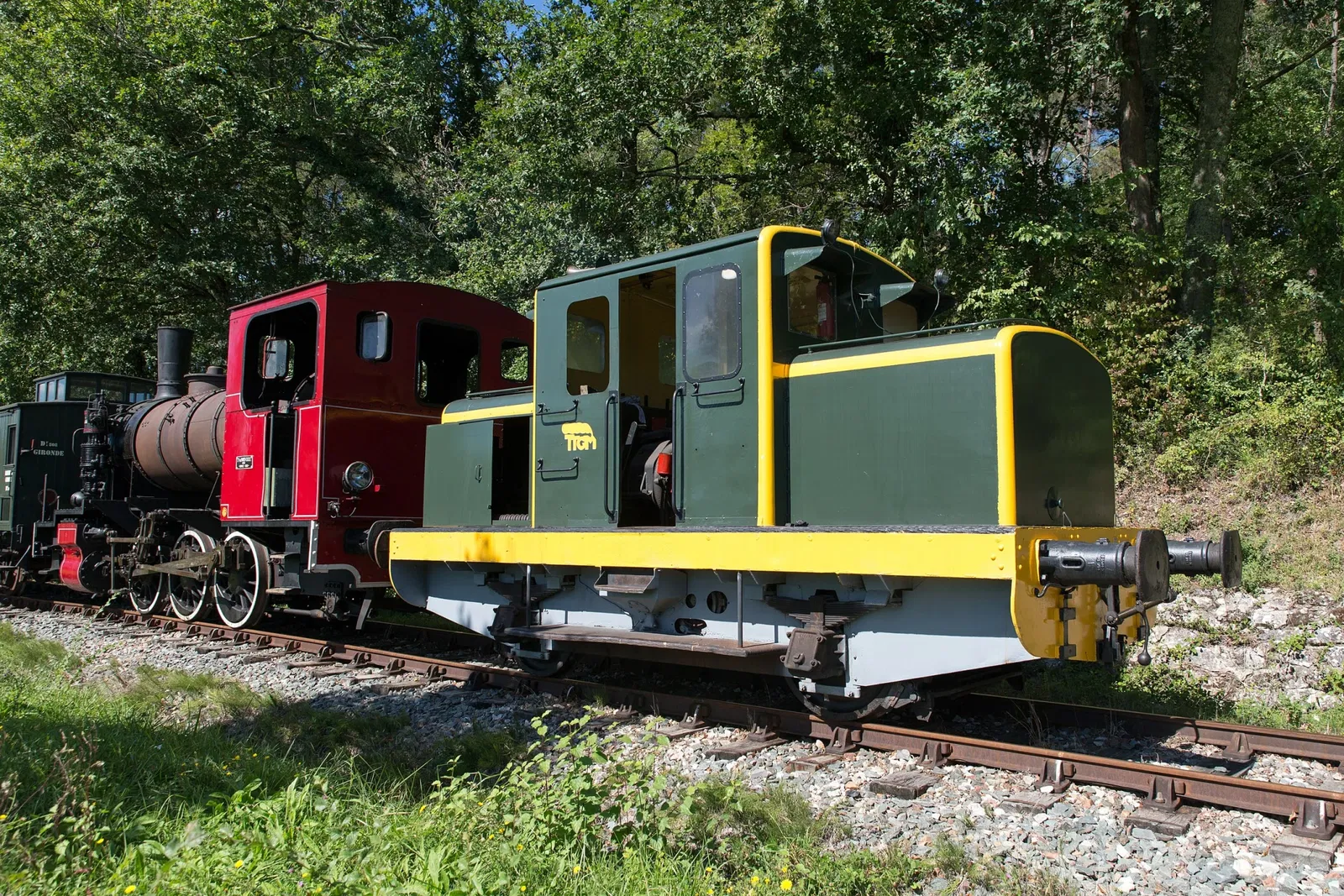 Tourist Train Guitres