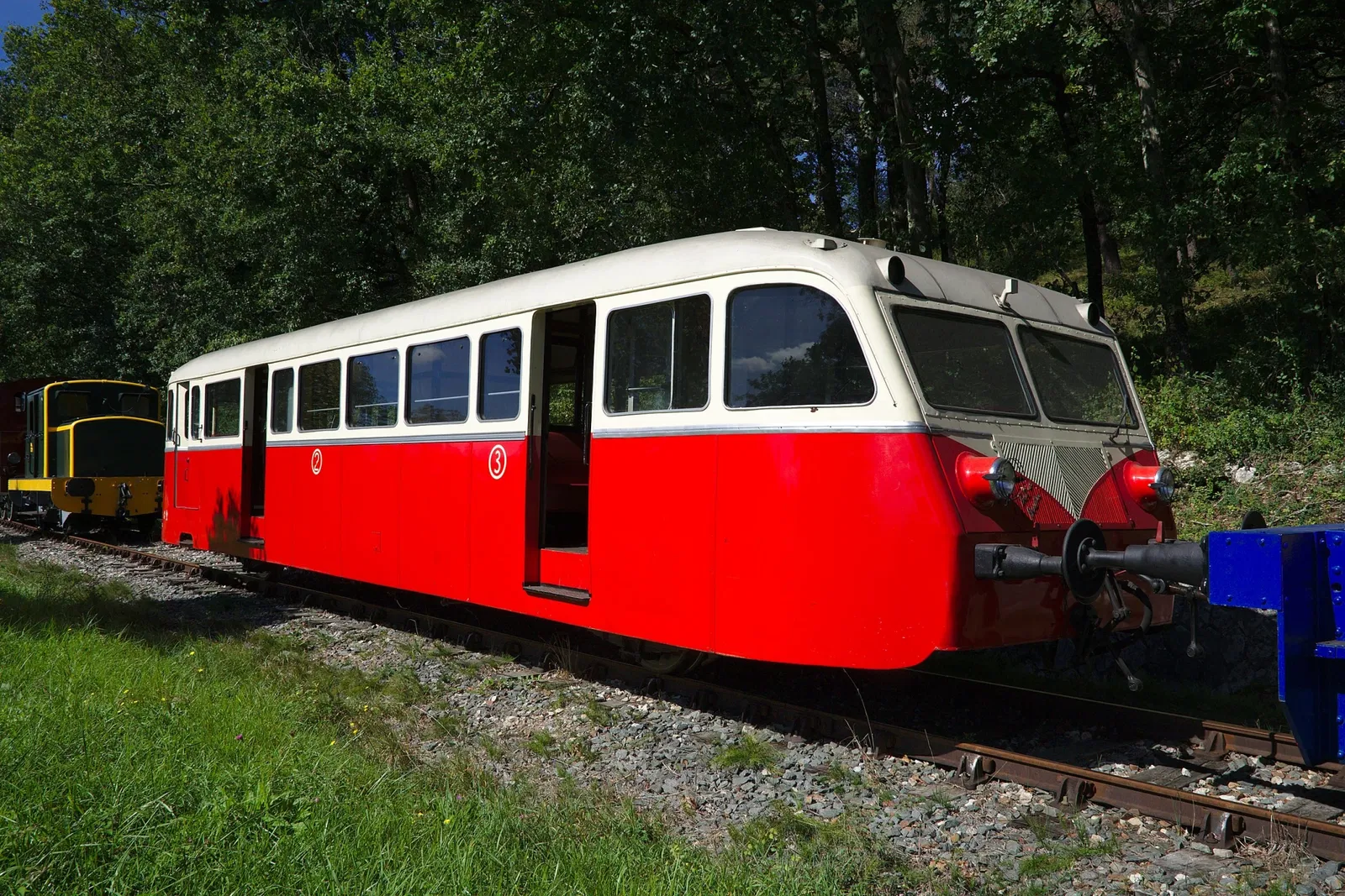 Tourist Train Guitres
