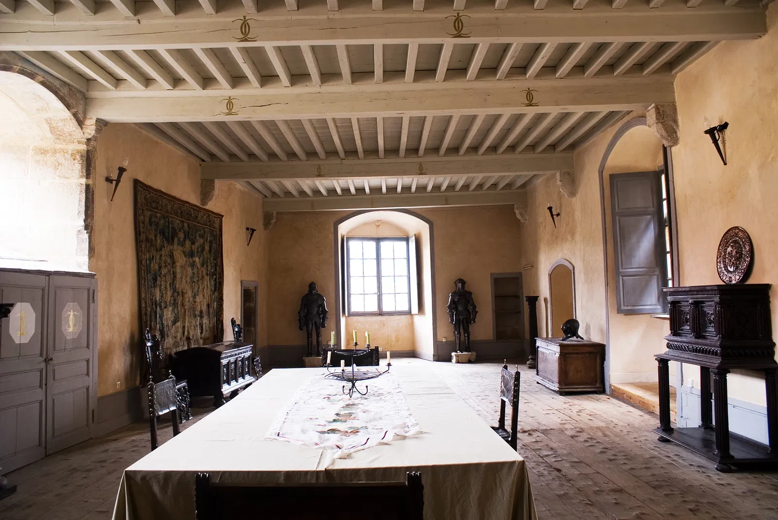 Marcilly Talaru Castle