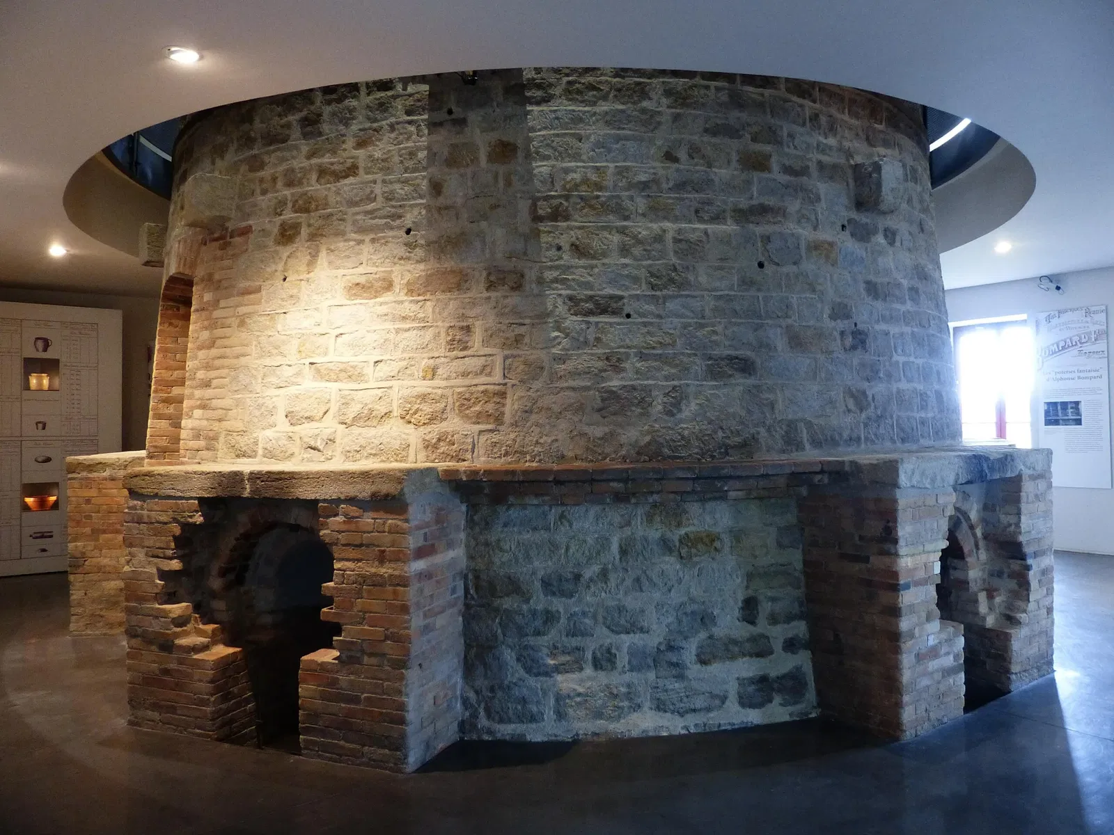 Prefectural Museum of Ceramics