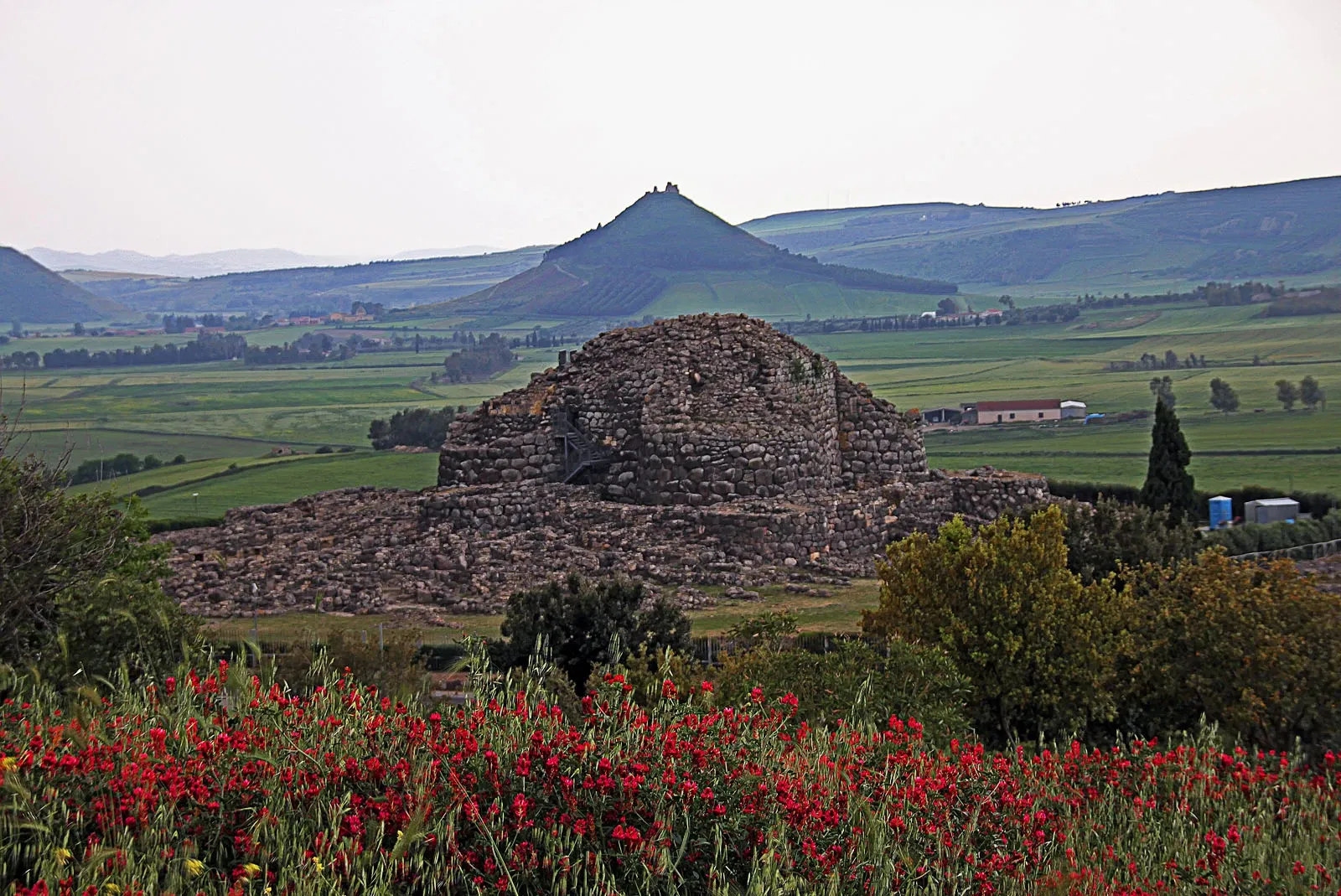 Nuraghe Seruci