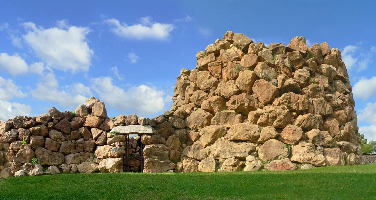 Nuraghe Seruci