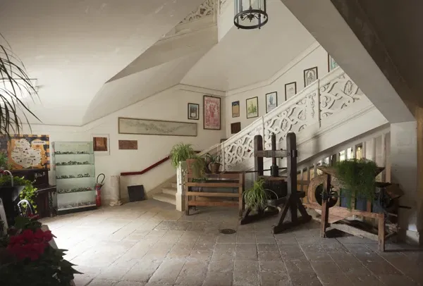 Château de Savigny-lès-Beaune