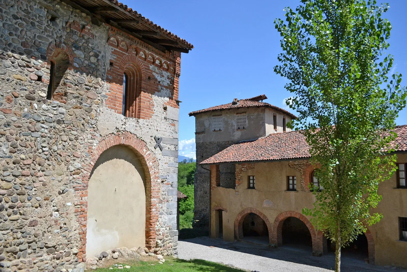 Monastero di Torba