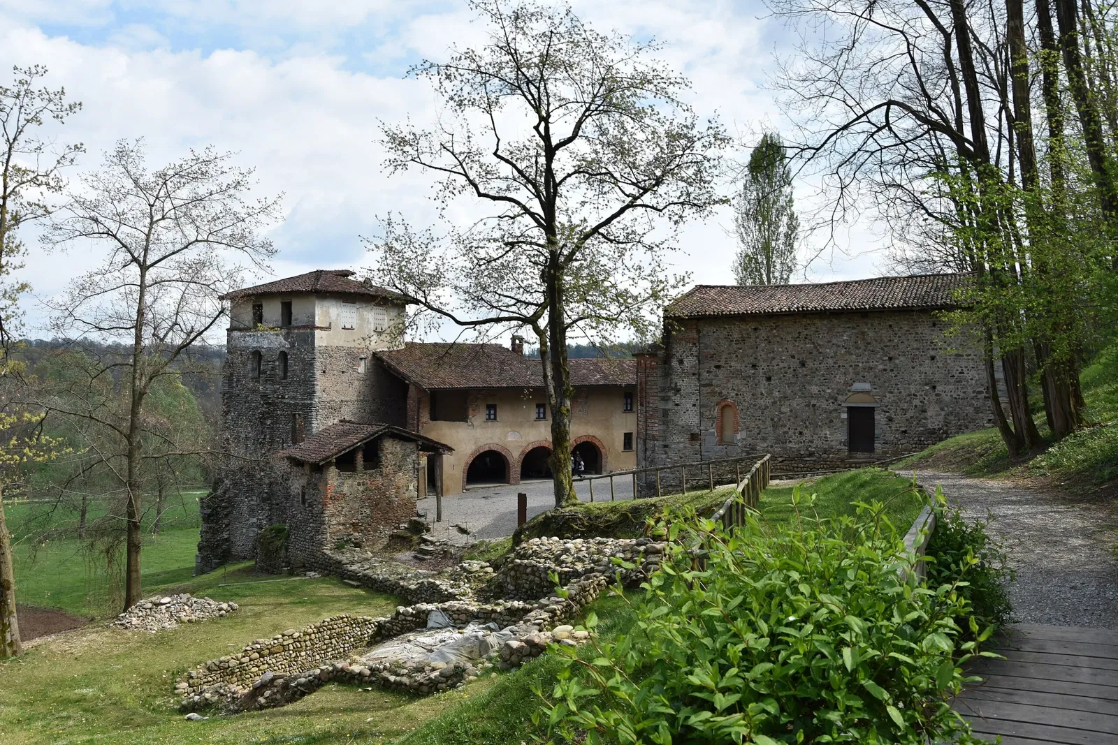 Monastero di Torba