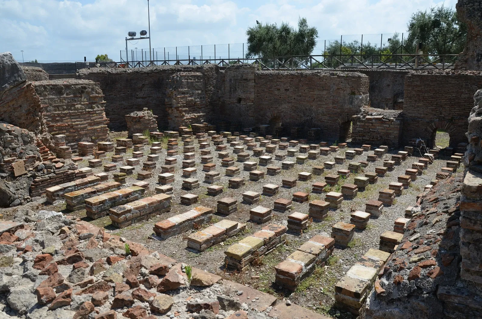 Archaeological area and Antiquarium of Minturnae