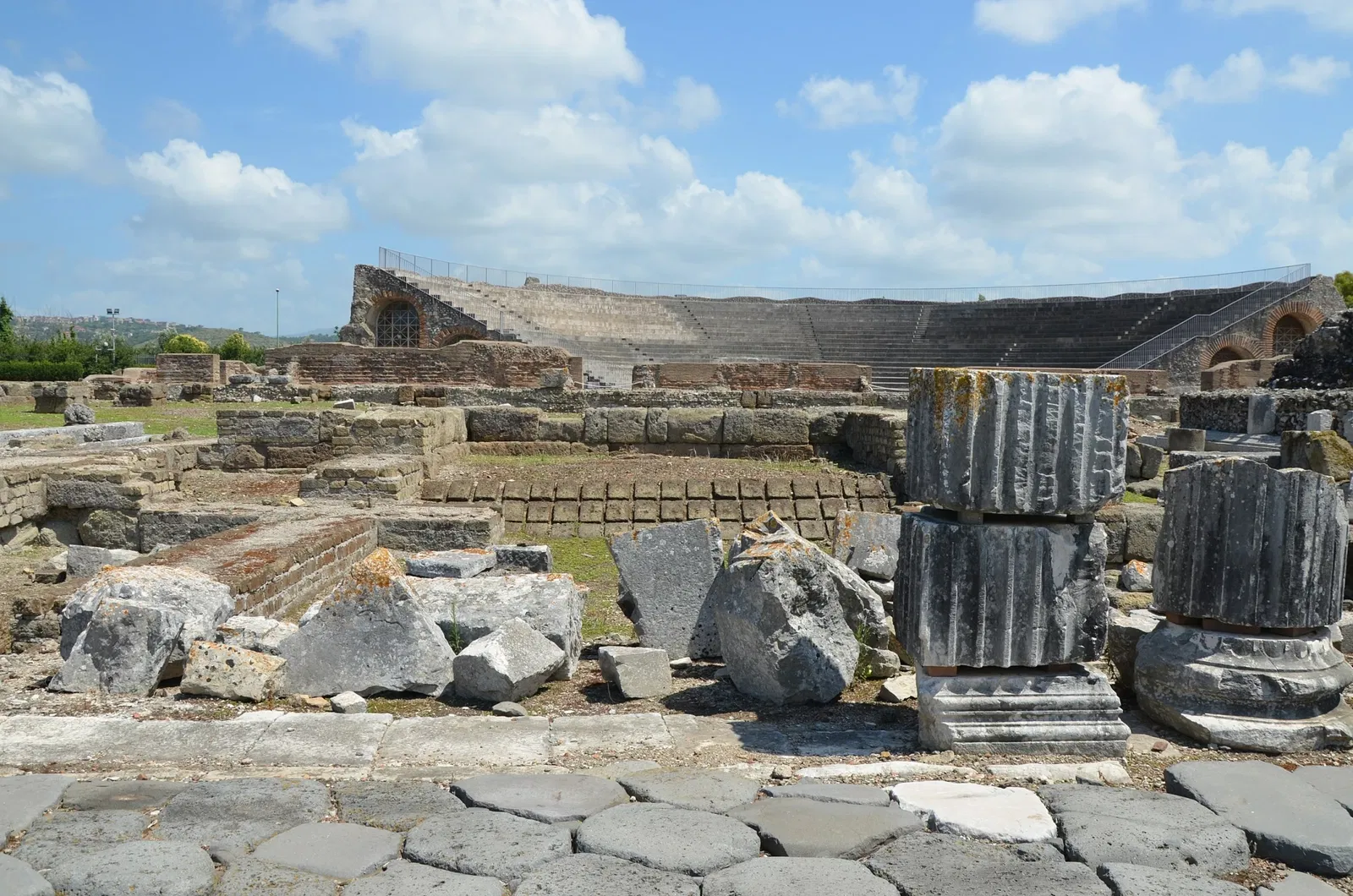 Archaeological area and Antiquarium of Minturnae