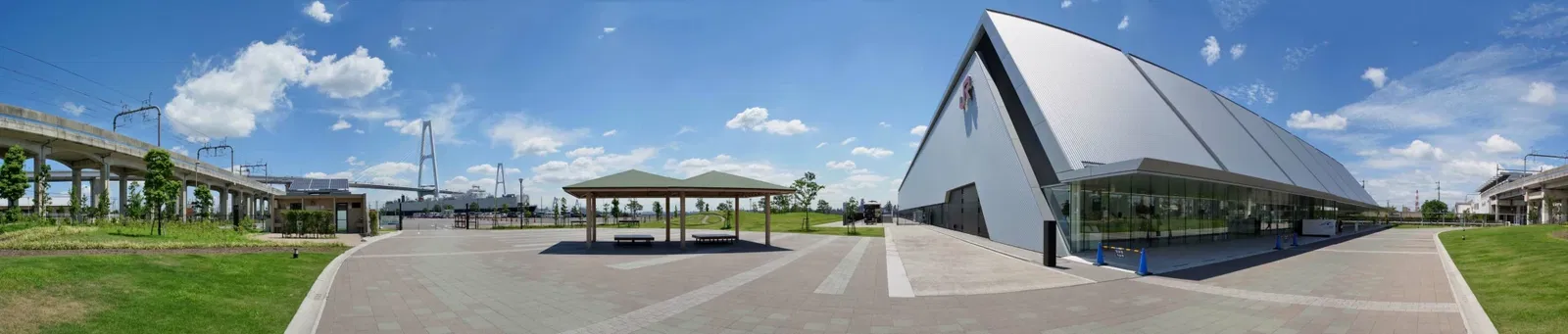 SCMAGLEV and Railway Park