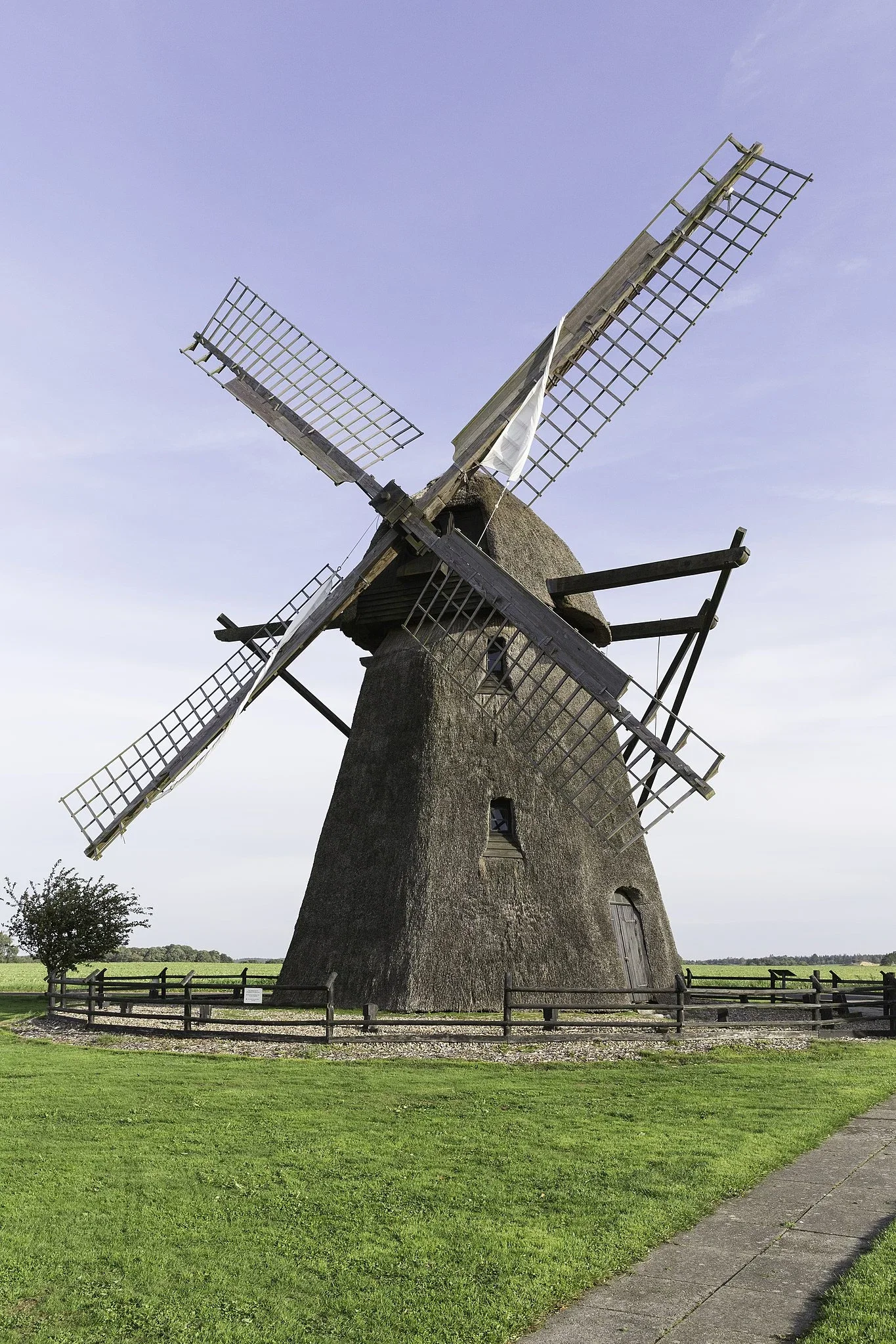 Uhre Mill