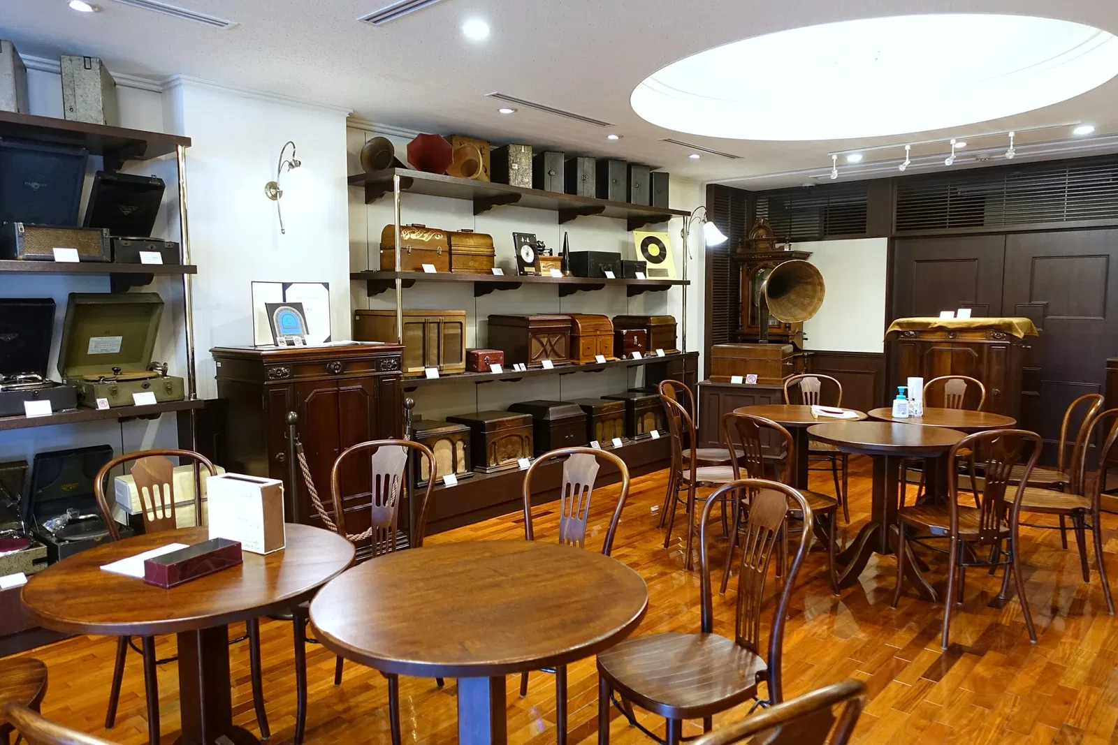 Kanazawa Phonograph Museum