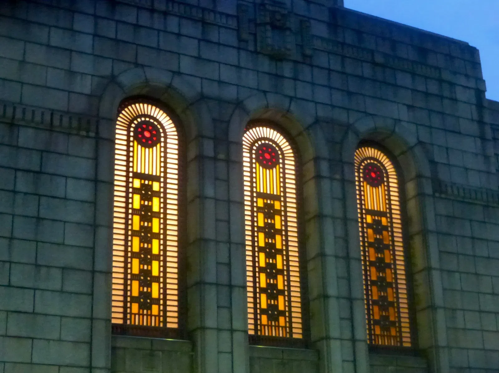 Meiji Memorial Picture Gallery