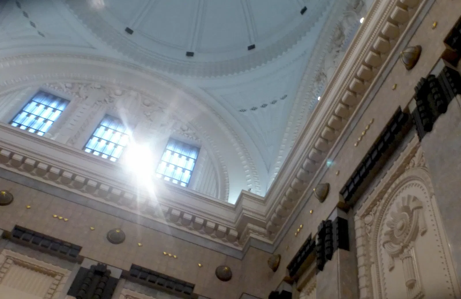 Meiji Memorial Picture Gallery