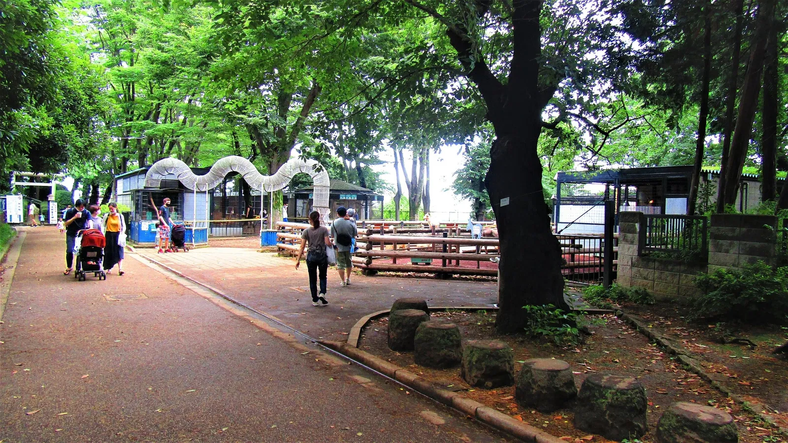 Yumemigasaki Zoological Park