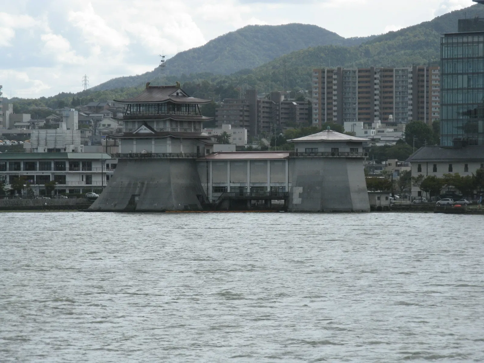 Museum of Shiga Prefecture Biwako-Bunkakan