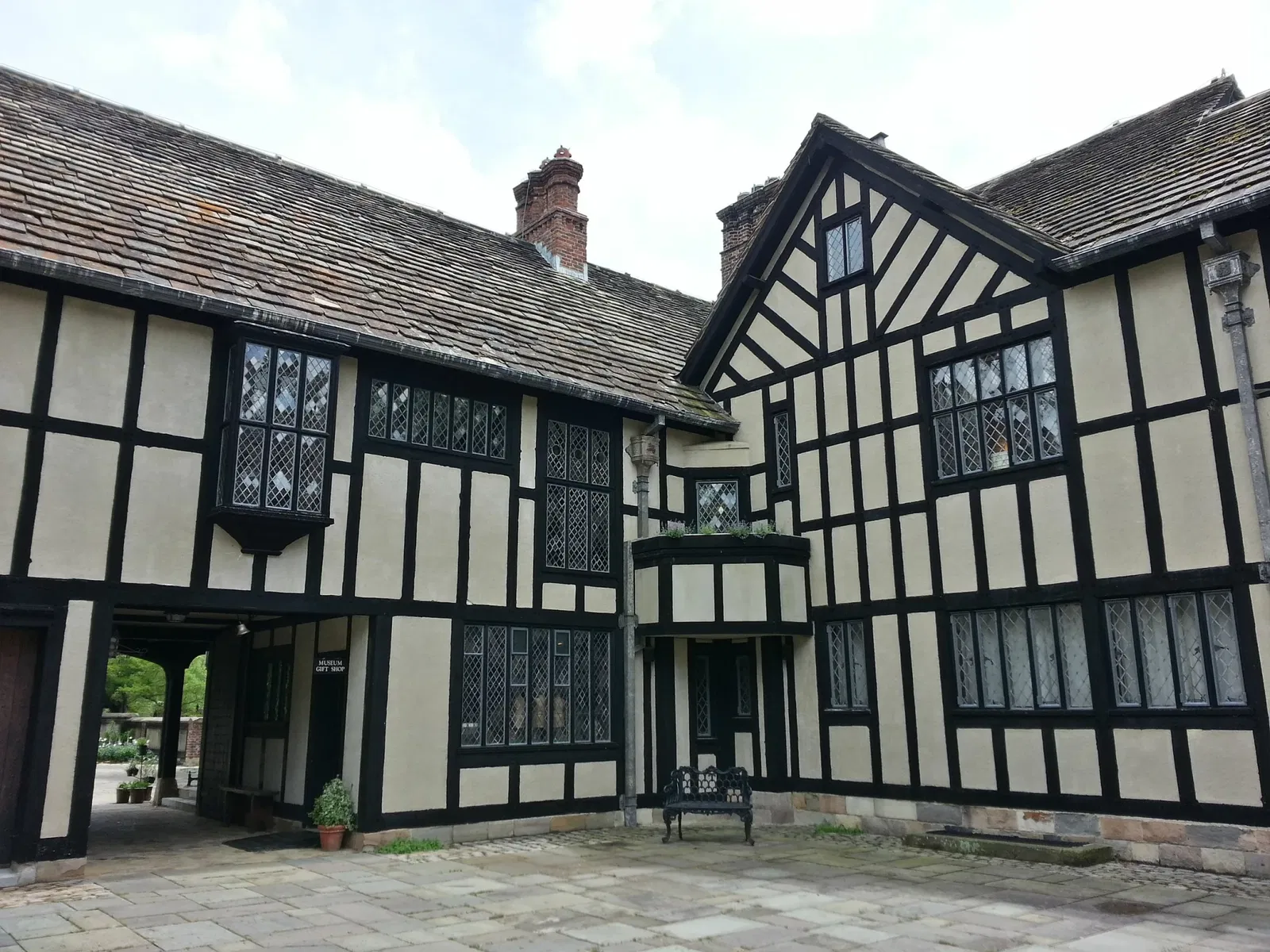 Agecroft Hall