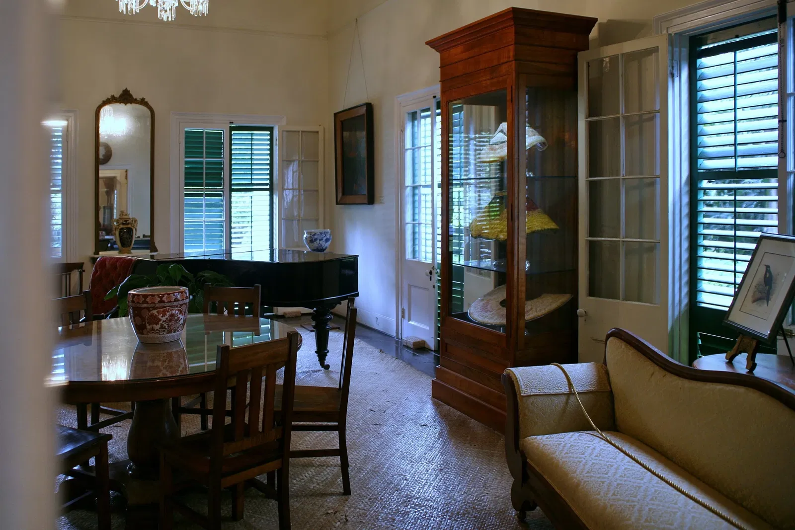 Queen Emma Summer Palace Museum