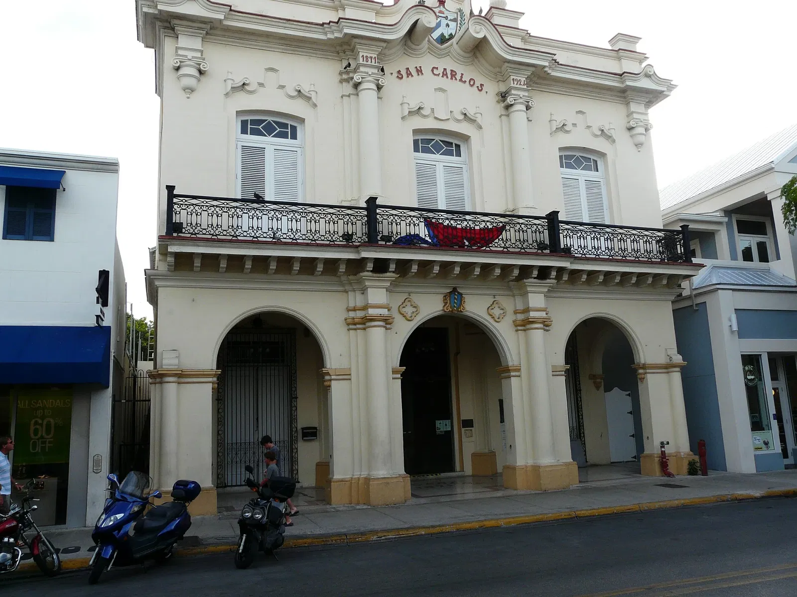 San Carlos Institute