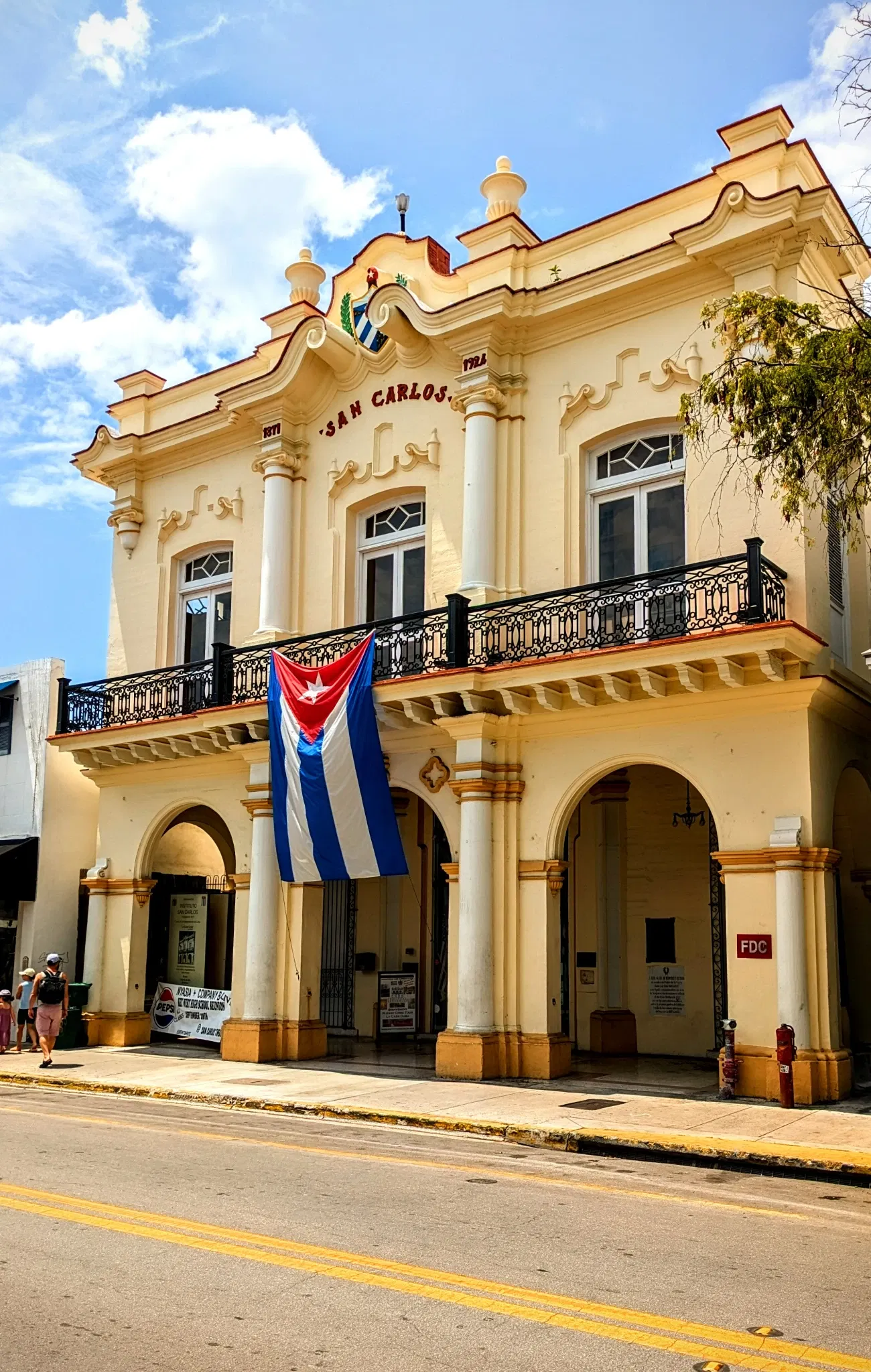 San Carlos Institute